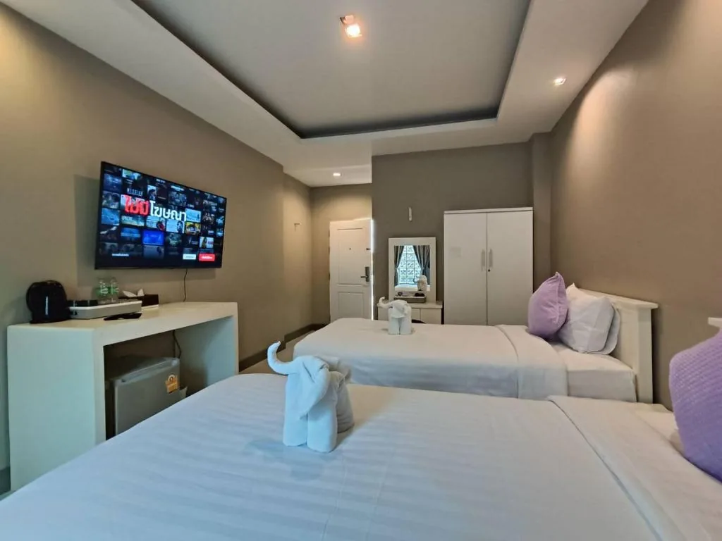 Twin Room with Balcony — The Guest Chang Moi Boutique Hotel
